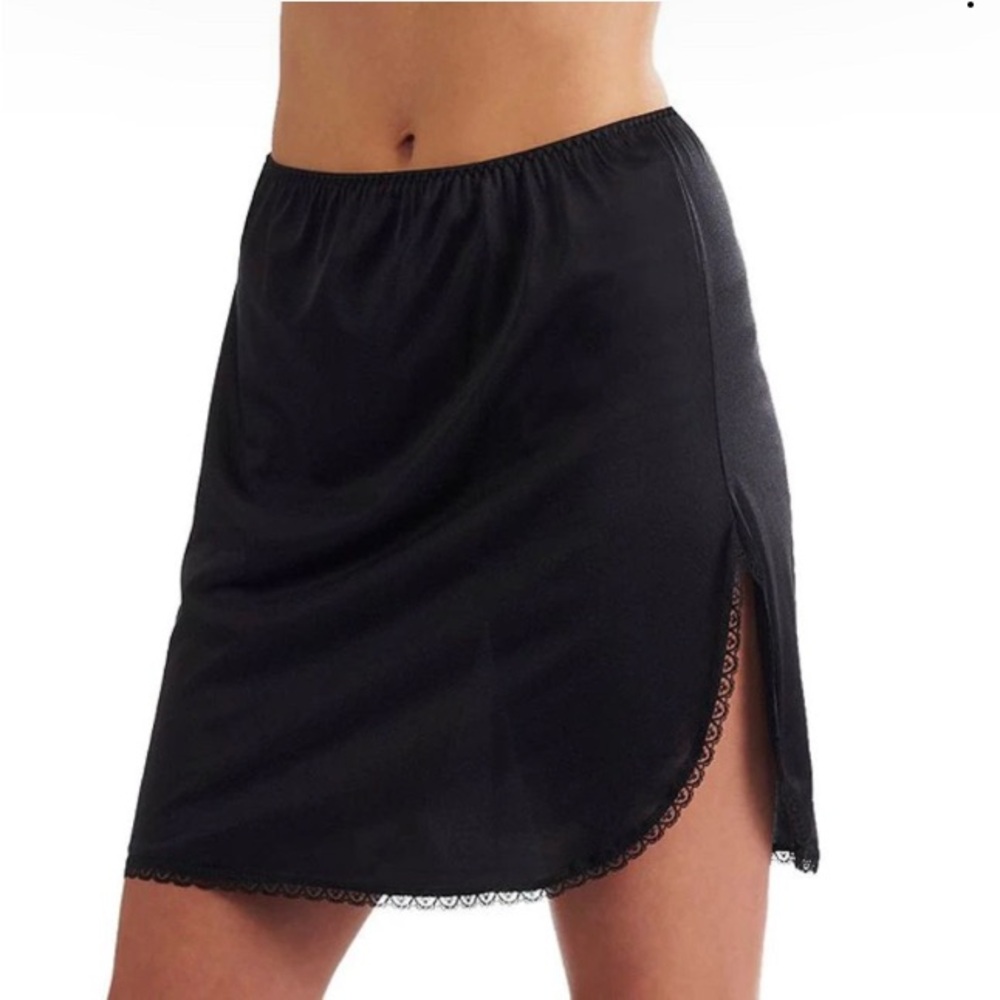 Cabernet Black Lace-Trim Skirt
